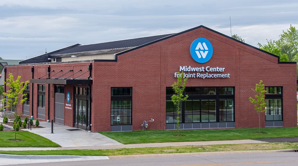 An exterior shot of the MCJR Bloomington location